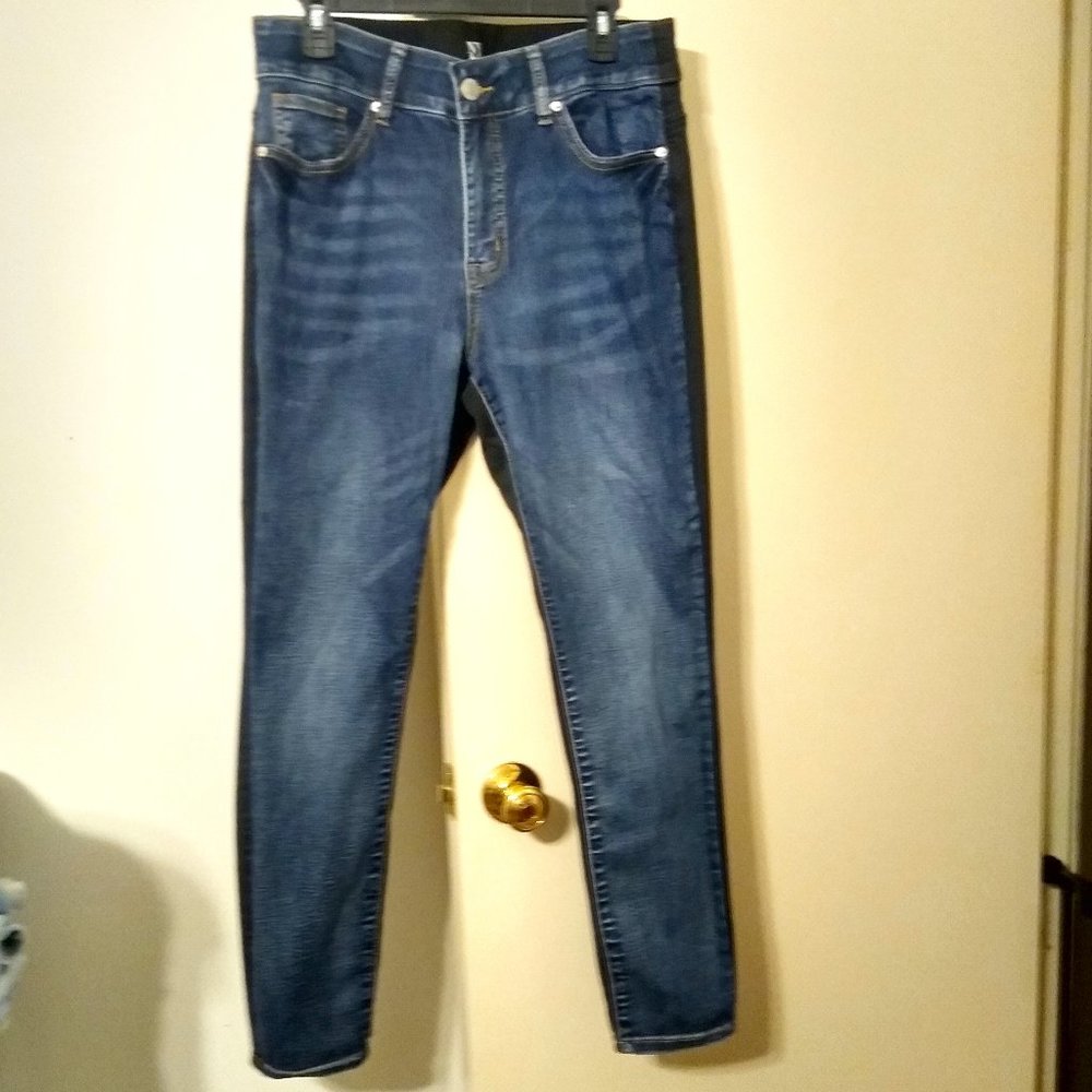 Rare ~ NY & Co. Curvy Sculpting Skinny Half Blue Half Black Jeans (Size:  14)